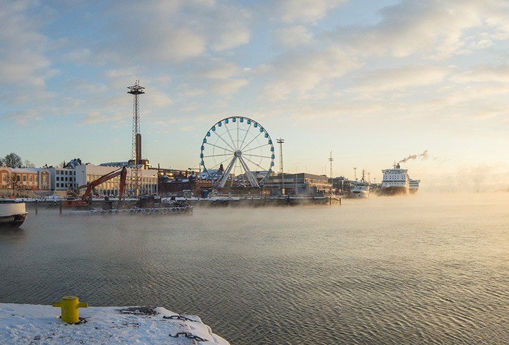 Skyline with ferris wheel