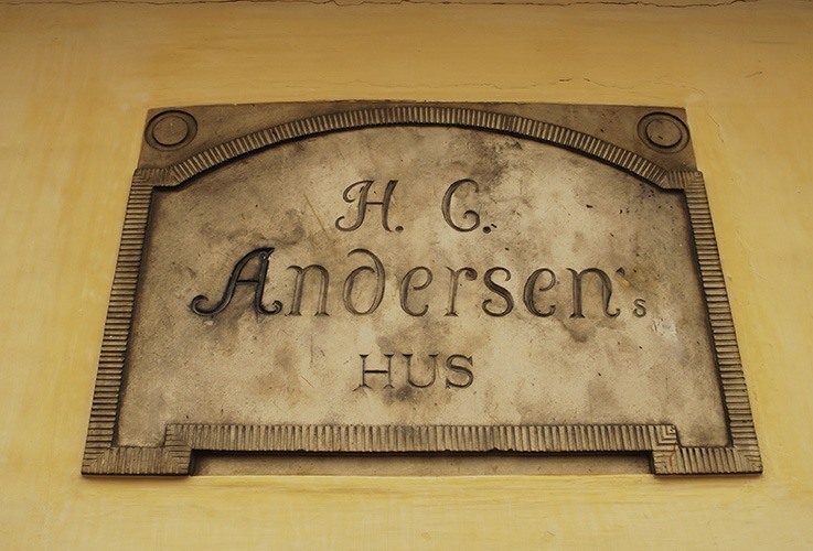 HC andersen plaque