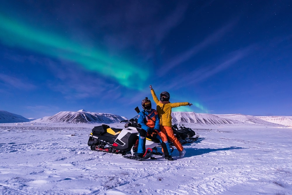 Northern Light safari on snowmobiles in Norway