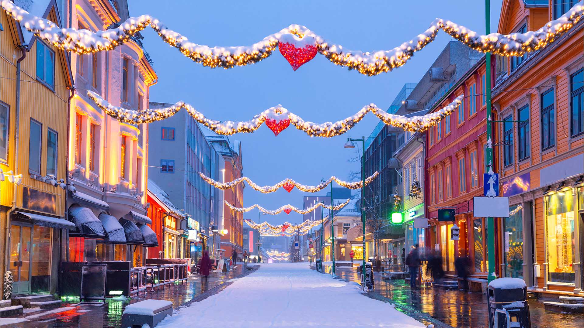 https://discoverscandinaviatours.com/wp-content/uploads/2021/12/Christmas-in-Scandinavia.jpg